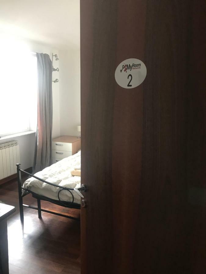 Myroom Guest House Bergamo Bagian luar foto